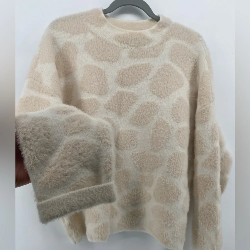 Ann‎ Taylor | Giraffe Jacquard Print Midi Chunky Crewneck Sweater | Sz Medium |